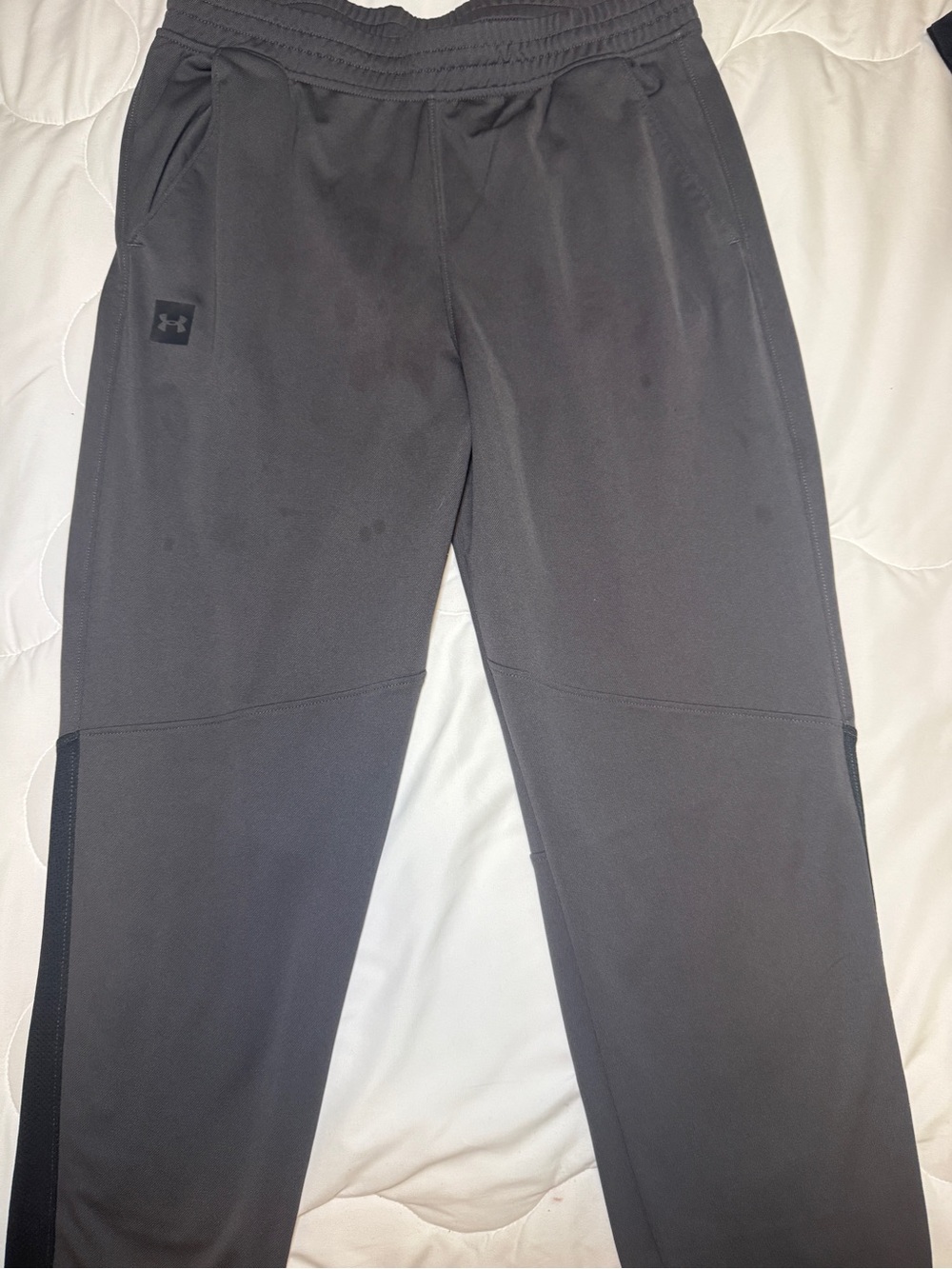 Under Armour Men's Dark Gray/Black Athletic Joggers